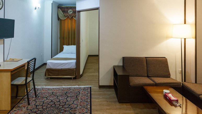 سوئیت سه تخته 2 هتل آپارتمان پارس تهران